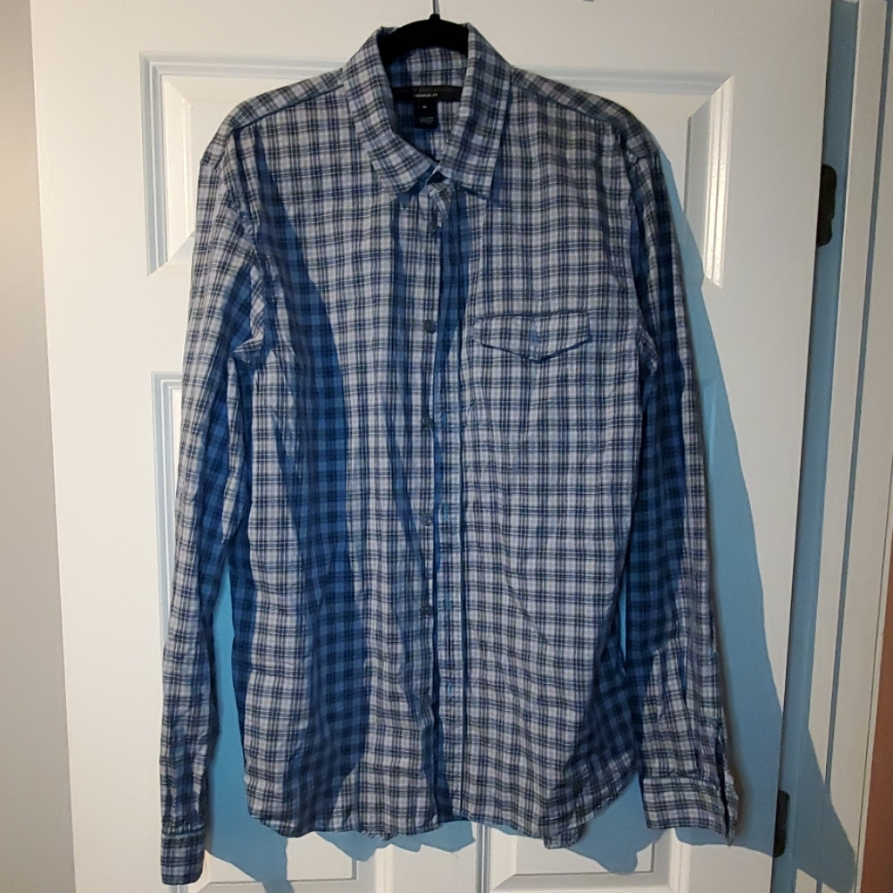 MBMJ button up